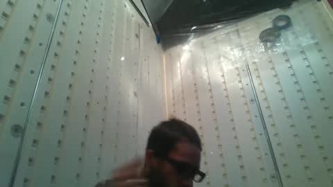 Snapshot of bigdaddy1231995 chatting on 11.23.25 BigDaddykodack online show from 11.23.25