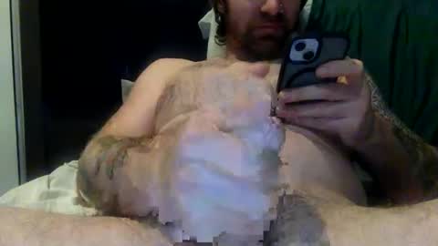Snapshot of bigdickbcboy chatting on 12.22.25 BigThickJuicy Cock online show from 12.22.25