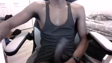 Snapshot of bigdickcumslut99 chatting on 02.09.25 antwan online show from 02.09.25