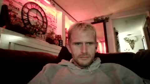 Snapshot of bigdickdawg90 chatting on 03.13.26 bigdickdawg90 online show from 03.13.26