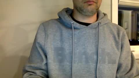 Snapshot of bigdickshowoff9877 chatting on 03.26.26 Bigdickshowoff9877 online show from 03.26.26