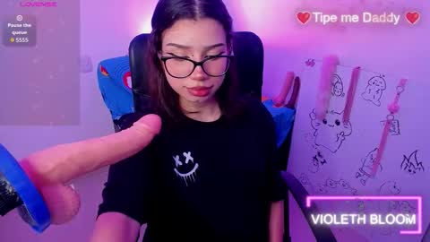 Snapshot of bigfinger125 chatting on 03.04.26 Lucy and Fred online show from 03.04.26