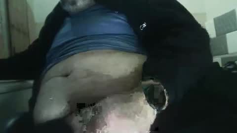 Snapshot of bigfish22222 chatting on 12.17.25 bigfish22222 online show from 12.17.25