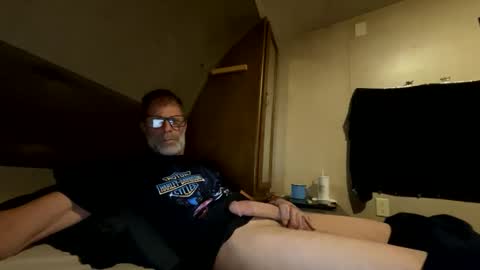 biggcock27 online show from 11.15.25