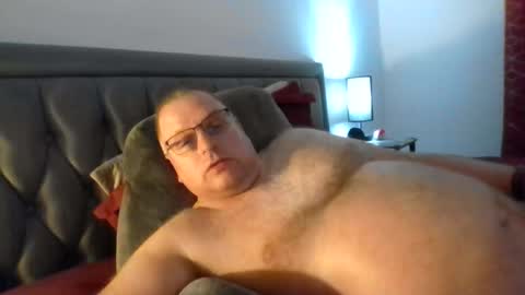 Snapshot of bigguy2014 chatting on 05.04.26 bigguy2014 online show from 05.04.26