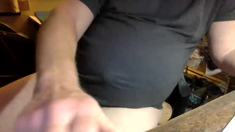 Snapshot of bighandedman chatting on 12.17.25 bighandedman online show from 12.17.25