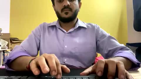 Snapshot of bighandsomesatisfy chatting on 02.19.26 bighandsomesatisfy online show from 02.19.26