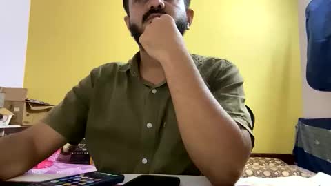 Snapshot of bighandsomesatisfy chatting on 03.09.26 bighandsomesatisfy online show from 03.09.26