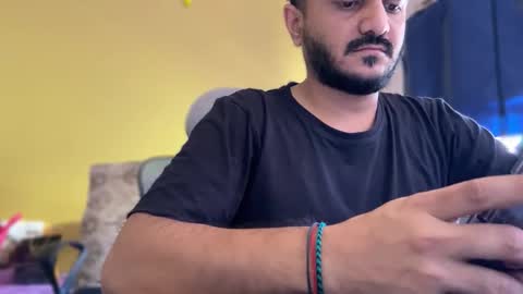 Snapshot of bighandsomesatisfy chatting on 03.11.26 bighandsomesatisfy online show from 03.11.26