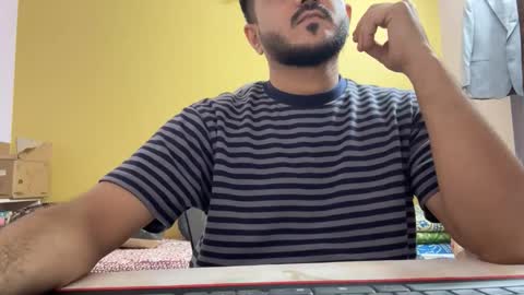 Snapshot of bighandsomesatisfy chatting on 04.03.26 bighandsomesatisfy online show from 04.03.26