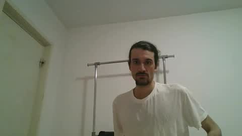 Snapshot of bigjames_chicago chatting on 02.08.25 daddy online show from 02.08.25