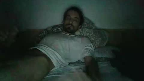 Snapshot of bigjames_chicago chatting on 11.06.25 daddy online show from 11.06.25