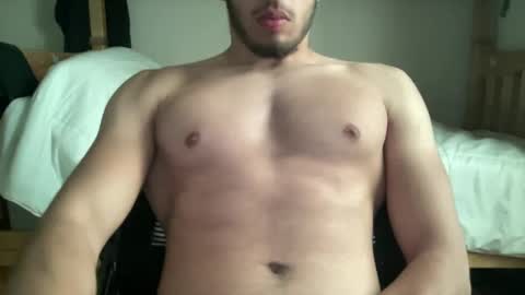 Snapshot of bigmanhaha12 chatting on 10.05.25 bigmanhaha12 online show from 10.05.25