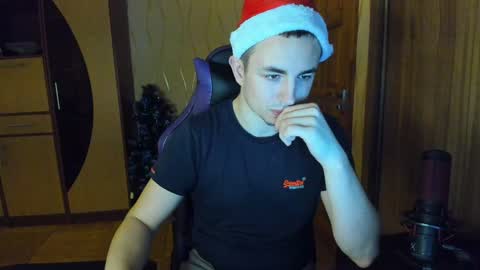 Snapshot of bigmark03 chatting on 12.23.24 BigMark03 online show from 12.23.24