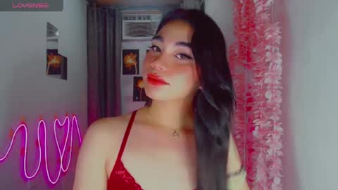 kiaaannaaaa online show from 04.23.26