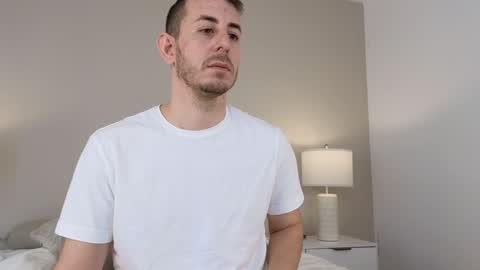 Snapshot of bigonehott chatting on 02.03.25 online show from 02.03.25