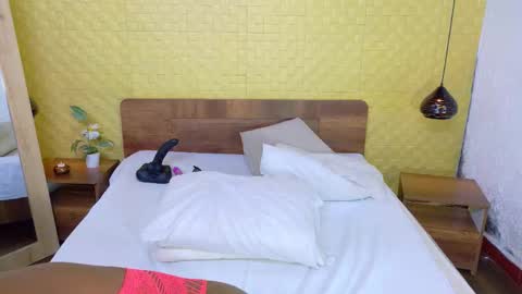 bigroundbooty_ online show from 02.27.26