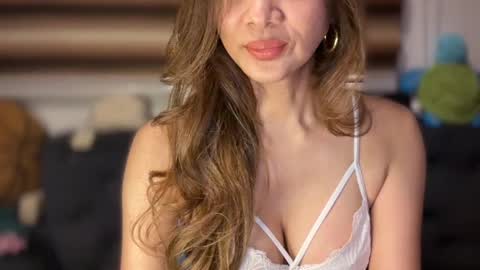Yna     online show from 08.09.26