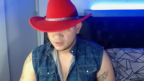 Snapshot of bigthick_blackcock chatting on 03.21.26 MANUEL online show from 03.21.26