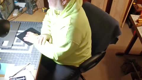 Snapshot of bigthump9999 chatting on 12.20.24 bigthump9999 online show from 12.20.24