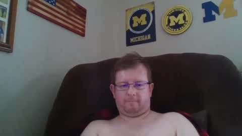 Snapshot of bigtitlover220 chatting on 02.28.25 Jeremy online show from 02.28.25