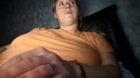 bigtitslala online show from 11.22.25