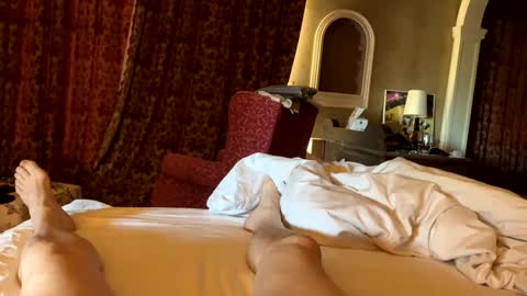 Snapshot of bigukphallus chatting on 12.03.24 bigukphallus online show from 12.03.24