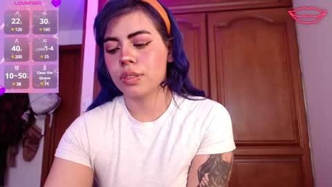 Snapshot of biigbooty_ chatting on 12.03.24 biigbooty_ online show from 12.03.24