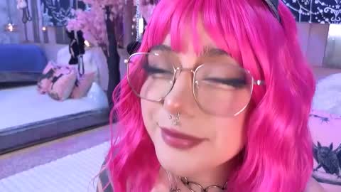 Biizzy online show from 12.05.25