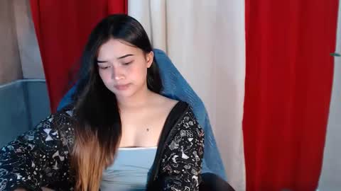 Snapshot of bilat_tinax chatting on 01.15.26 bilat tinax online show from 01.15.26