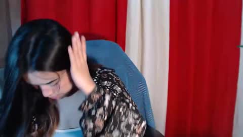 Snapshot of bilat_tinax chatting on 01.17.26 bilat tinax online show from 01.17.26