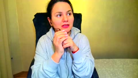 DOM NIKA online show from 02.24.25