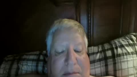 Snapshot of billernest99 chatting on 10.19.25 billernest99 online show from 10.19.25