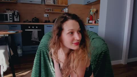 Snapshot of billy_full chatting on 03.25.26 Billy and Lisahelp us to reach 100 likes online show from 03.25.26