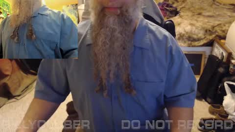 Snapshot of billycluber chatting on 09.30.25 Billycluber online show from 09.30.25