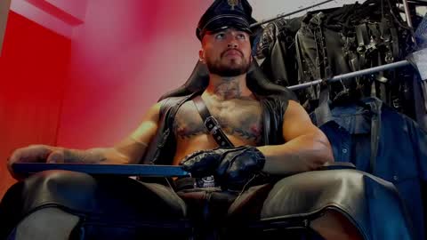 Snapshot of billymayer_ chatting on 12.29.24 billy online show from 12.29.24