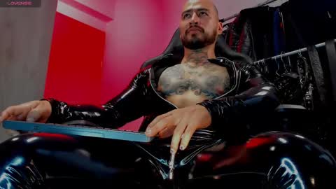 Snapshot of billymayer_ chatting on 02.25.25 billy online show from 02.25.25