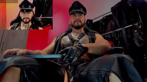 Snapshot of billymayer_ chatting on 03.08.25 billy online show from 03.08.25