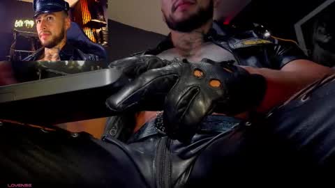 Snapshot of billymayer_ chatting on 09.13.25 billy online show from 09.13.25