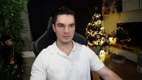 Snapshot of billypassion chatting on 12.22.25 BillyPassion online show from 12.22.25