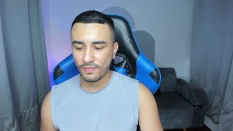 Snapshot of bilyryan1 chatting on 01.06.25 Nick Moca online show from 01.06.25