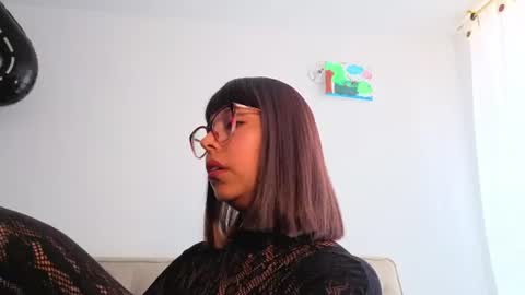 Snapshot of binarynoir chatting on 07.21.26 MIA NINA online show from 07.21.26