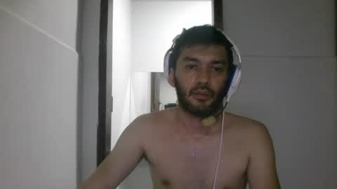 Snapshot of binhodm1 chatting on 01.03.25 binhodm1 online show from 01.03.25