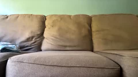 Snapshot of bisensualboy chatting on 10.20.25 bisensualboy online show from 10.20.25