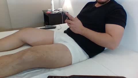 Snapshot of bisex_argen chatting on 09.09.25 bisex_argen online show from 09.09.25