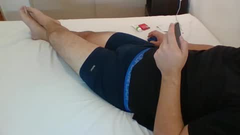 Snapshot of bisex_argen chatting on 10.03.25 bisex_argen online show from 10.03.25