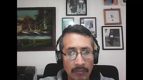 Snapshot of bisexmangenx chatting on 09.10.25 Manu O online show from 09.10.25