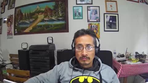 Snapshot of bisexmangenx chatting on 10.24.25 Manu O online show from 10.24.25