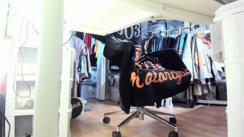 Snapshot of bisexualjay chatting on 10.03.25 bisexualjay online show from 10.03.25