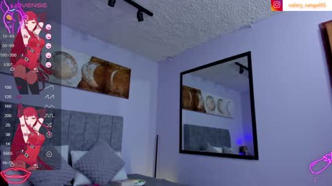  ..  .. online show from 01.15.25